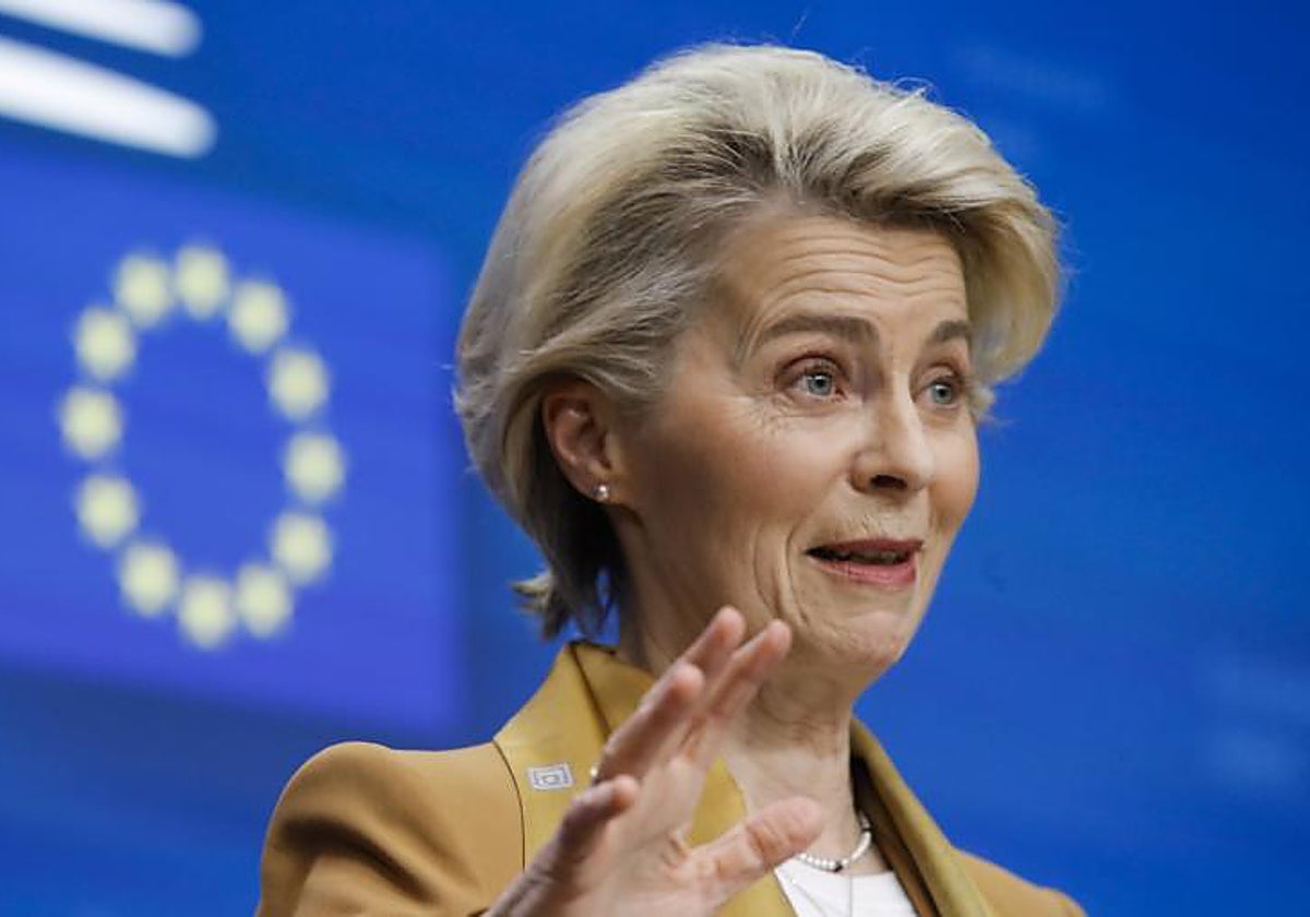 Von der Leyen, durante un encuentro de la Comisión Europea en Bruselas