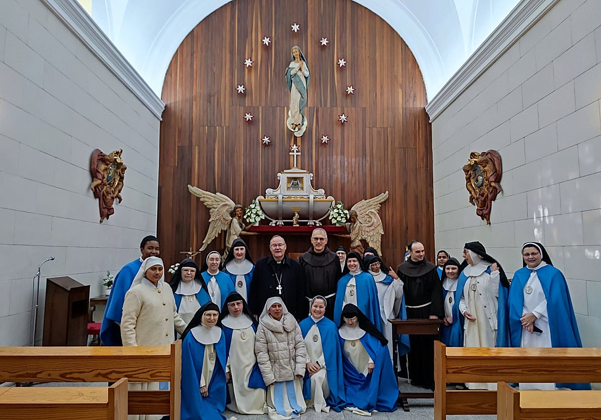 Cerro Chaves junto a una comunidad de vida contemplativa