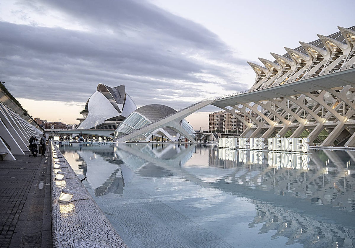 La Ciudad de las Artes y las Ciencias de Valencia se ampliará con un ...