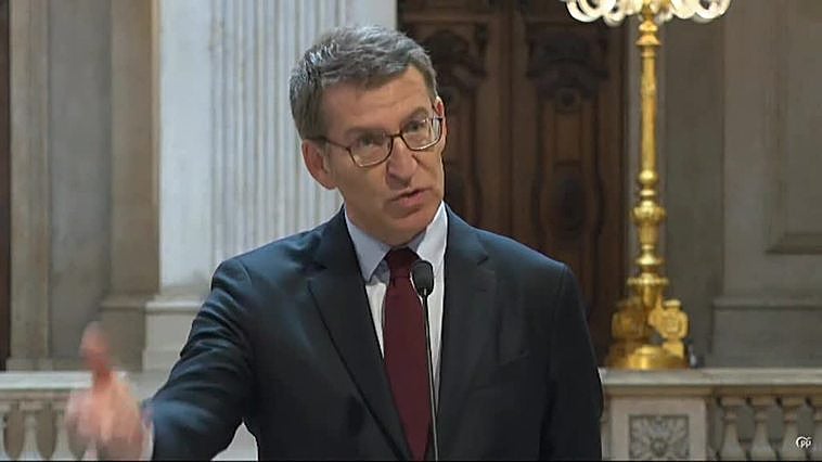Feijóo sobre la gestación subrogada: "Es un debate que está encima de la mesa y que queremos y debemos ordenarlo"