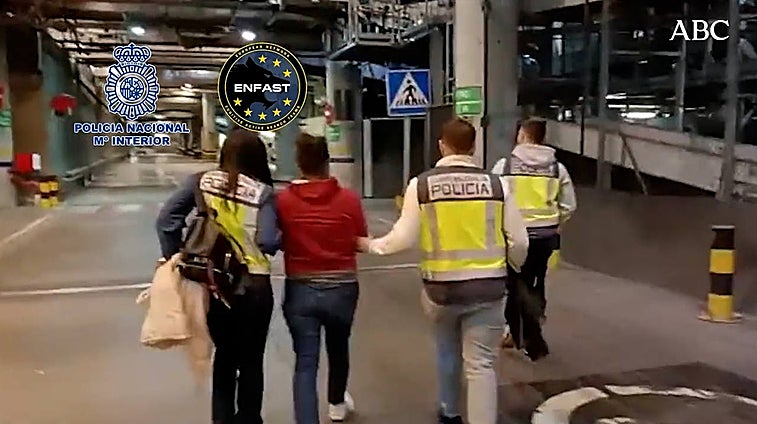 La Policía Nacional detiene a una de las fugitivas más buscadas por la Europol después de 10 años huida