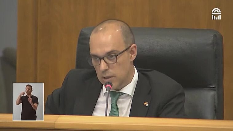 El presidente de Cortes C-LM despide la "productiva y difícil" legislatura
