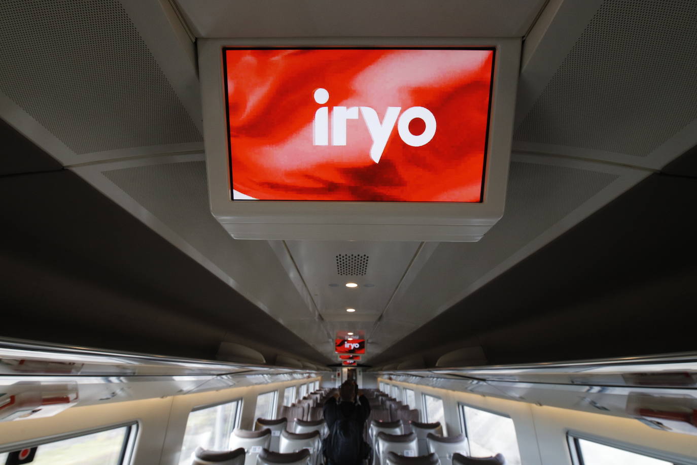 El viaje inaugural de las &#039;flechas rojas&#039; de Iryo desde Córdoba, en imágenes