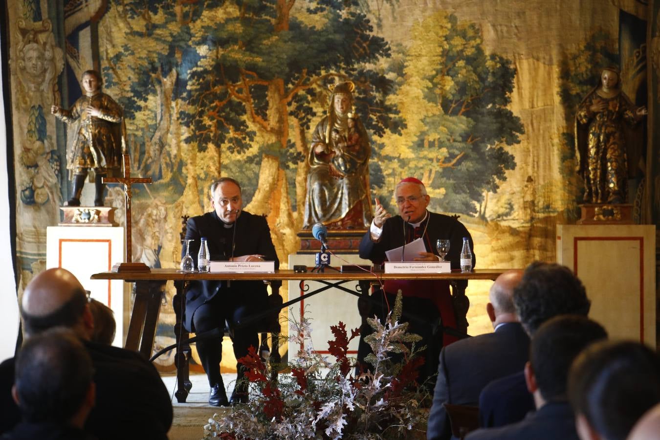 Fotos: La despedida del vicario general de Córdoba Antonio Prieto, en imágenes