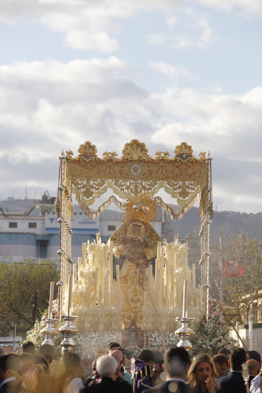 La procesión de la Virgen de la O el Sábado de Pasión de Córdoba, en imágenes