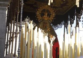 La majestuosa procesión de la hermandad del Huerto de Córdoba el Domingo de Ramos, en imágenes