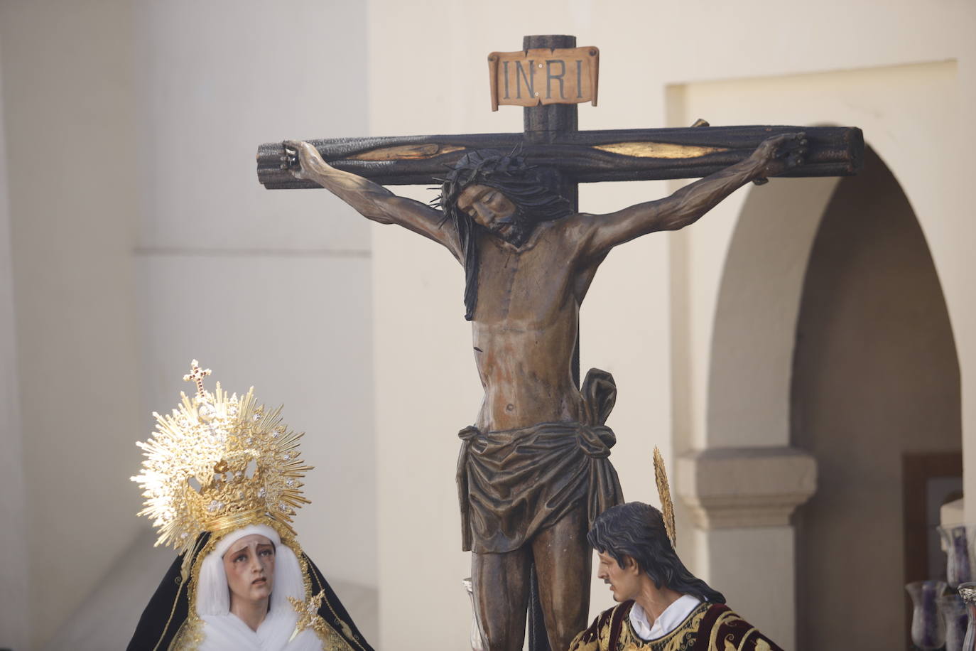 El multitudinario desfile de las Penas de Santiago de Córdoba el Domingo de Ramos, en imágenes