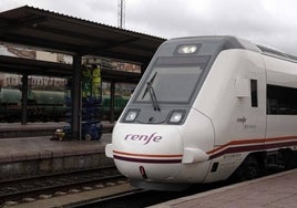 Casi 300.000 andaluces tienen ya el abono gratuito para viajar con Renfe