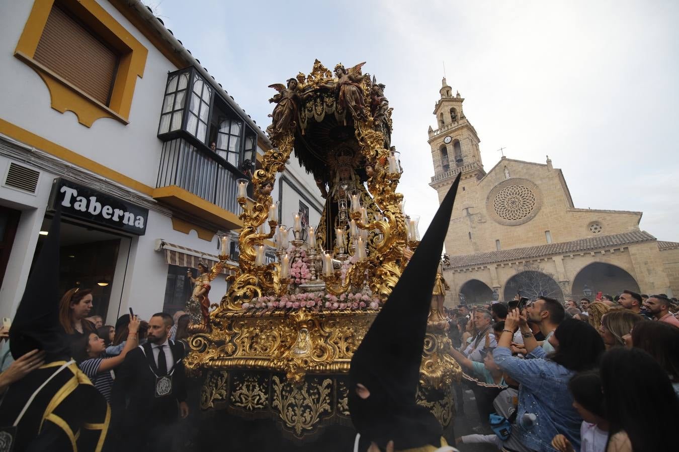 La escalofriante procesión de Remedio de Ánimas en el Lunes Santo de Córdoba