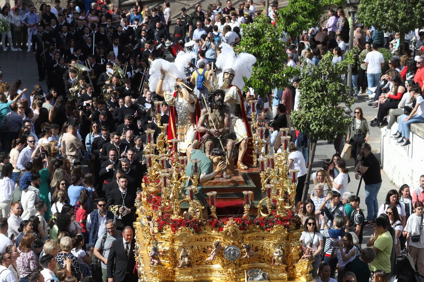 Fotos |Lunes Santo: la luminosa hermandad de la Merced, en imágenes