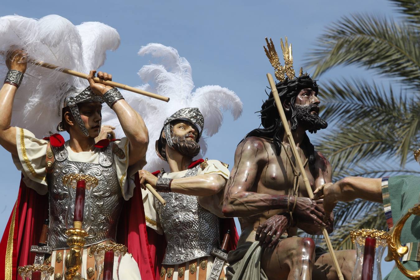 Fotos |Lunes Santo: la luminosa hermandad de la Merced, en imágenes