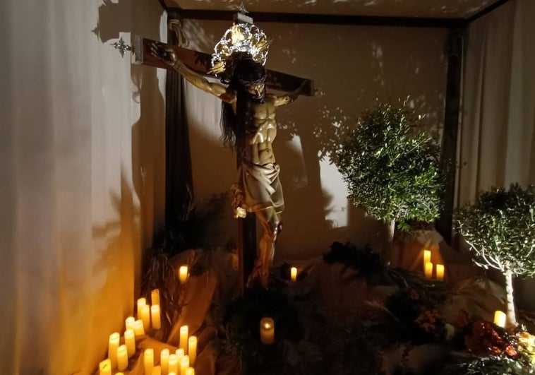 Las imágenes de Cristo y la Virgen en los domicilios: la tradición más genuina de la Semana Santa Marinera de Valencia