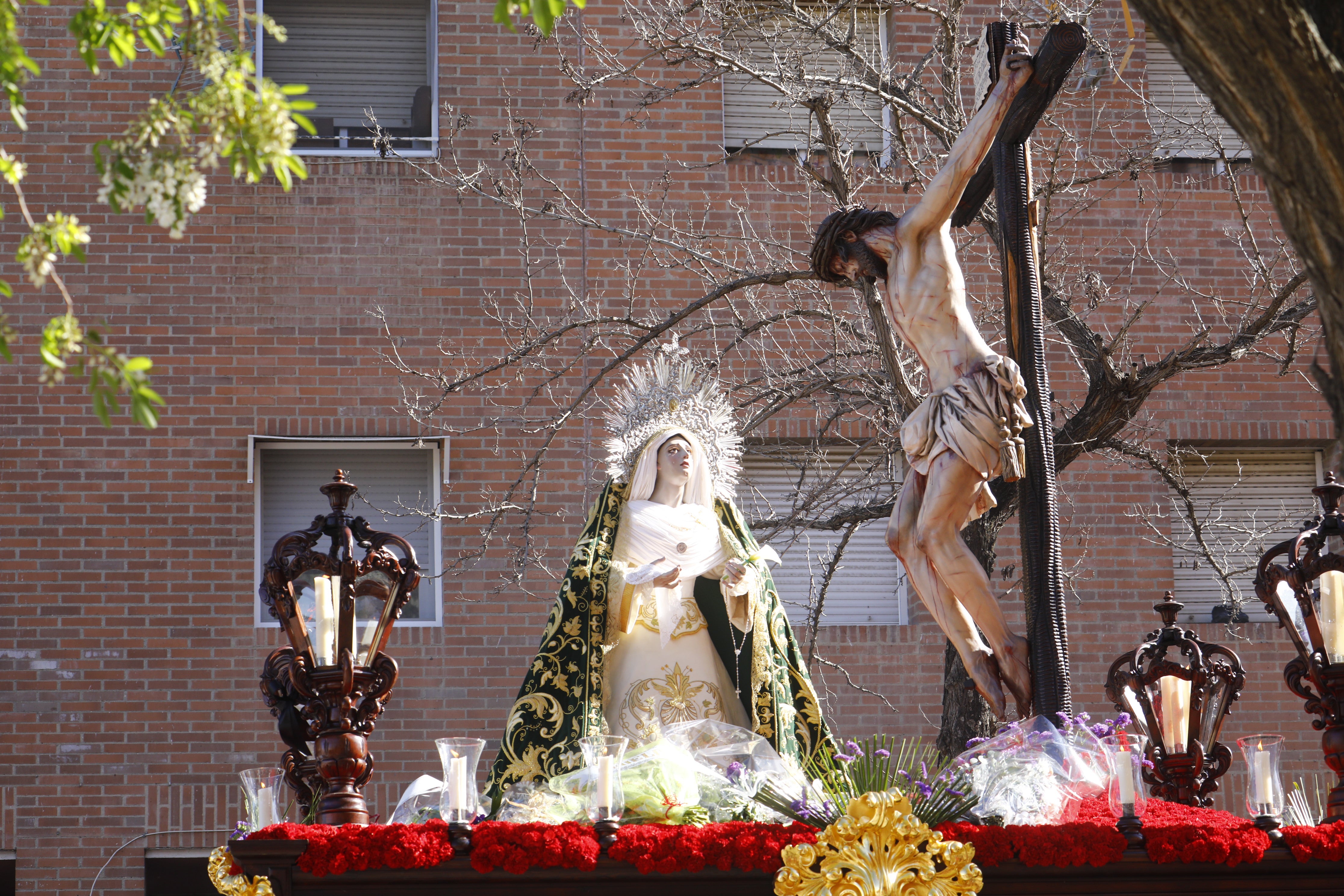 La hondura y sencillez del Cristo de la Piedad en Las Palmeras