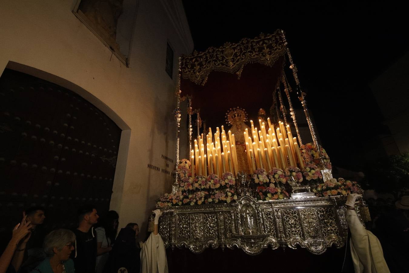 Sabor de barrio antiguo en la hermandad de Pasión del Miércoles Santo