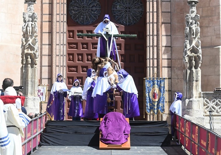 Desenclavo del Santísimo Cristo de Burgos