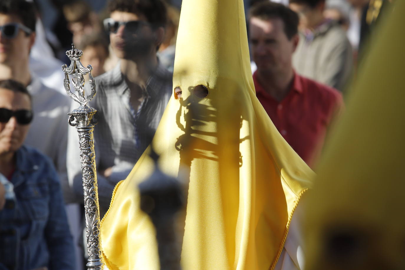 La Virgen de la Alegría recorre sola las calles de Córdoba, en imágenes