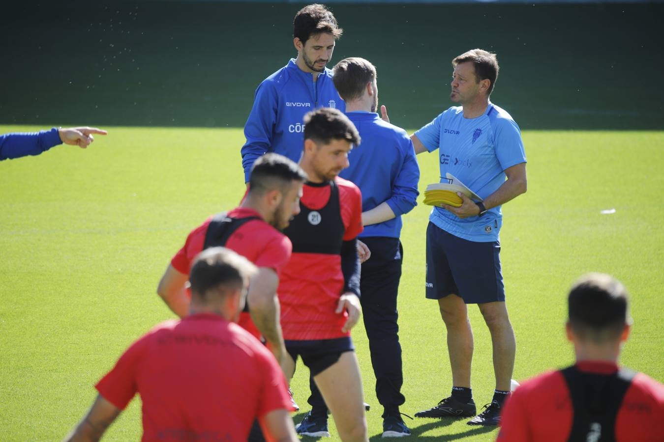 El primer entrenamiento de Manuel Mosquera al frente del Córdoba CF, en imágenes
