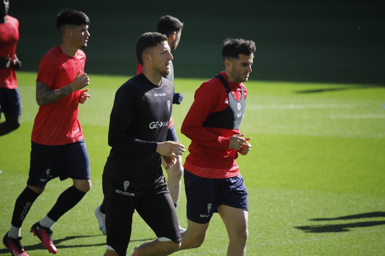 El primer entrenamiento de Manuel Mosquera al frente del Córdoba CF, en imágenes
