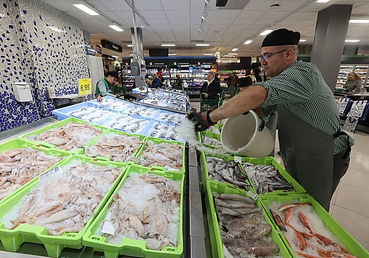 Mercadona oferta empleos con contrato fijo discontinuo con sueldos de hasta 2.039 euros al mes