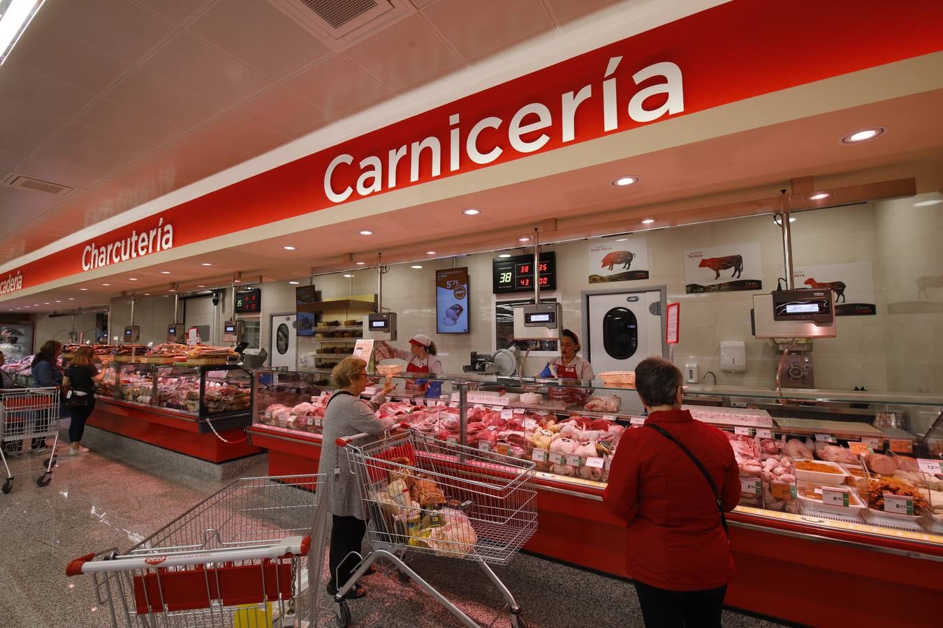 Fotos | Así es el nuevo supermercado de Deza en Córdoba