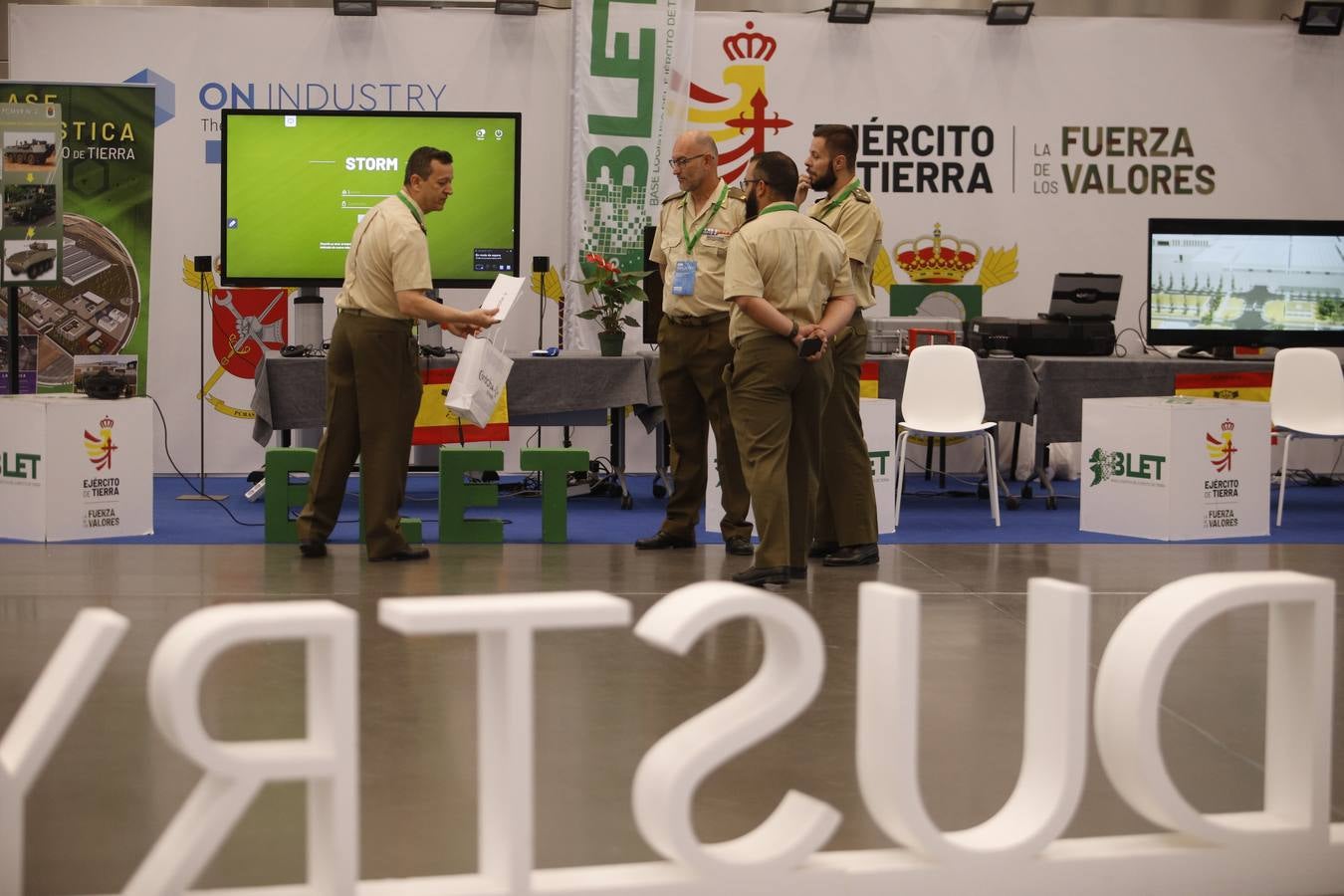 Robots e industria 4.0 en Centro de Exposiciones de Córdoba, en imágenes