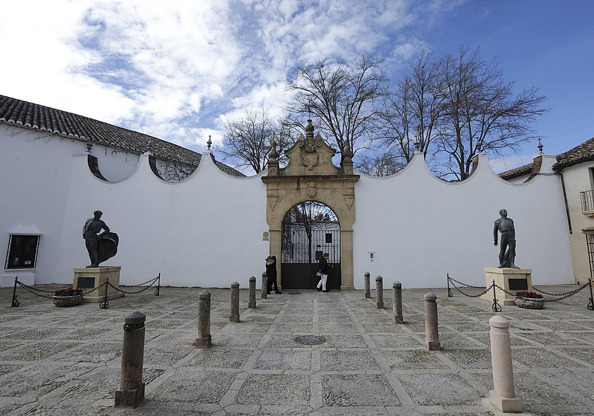 Entrada a la Plaza de Toros de Ronda