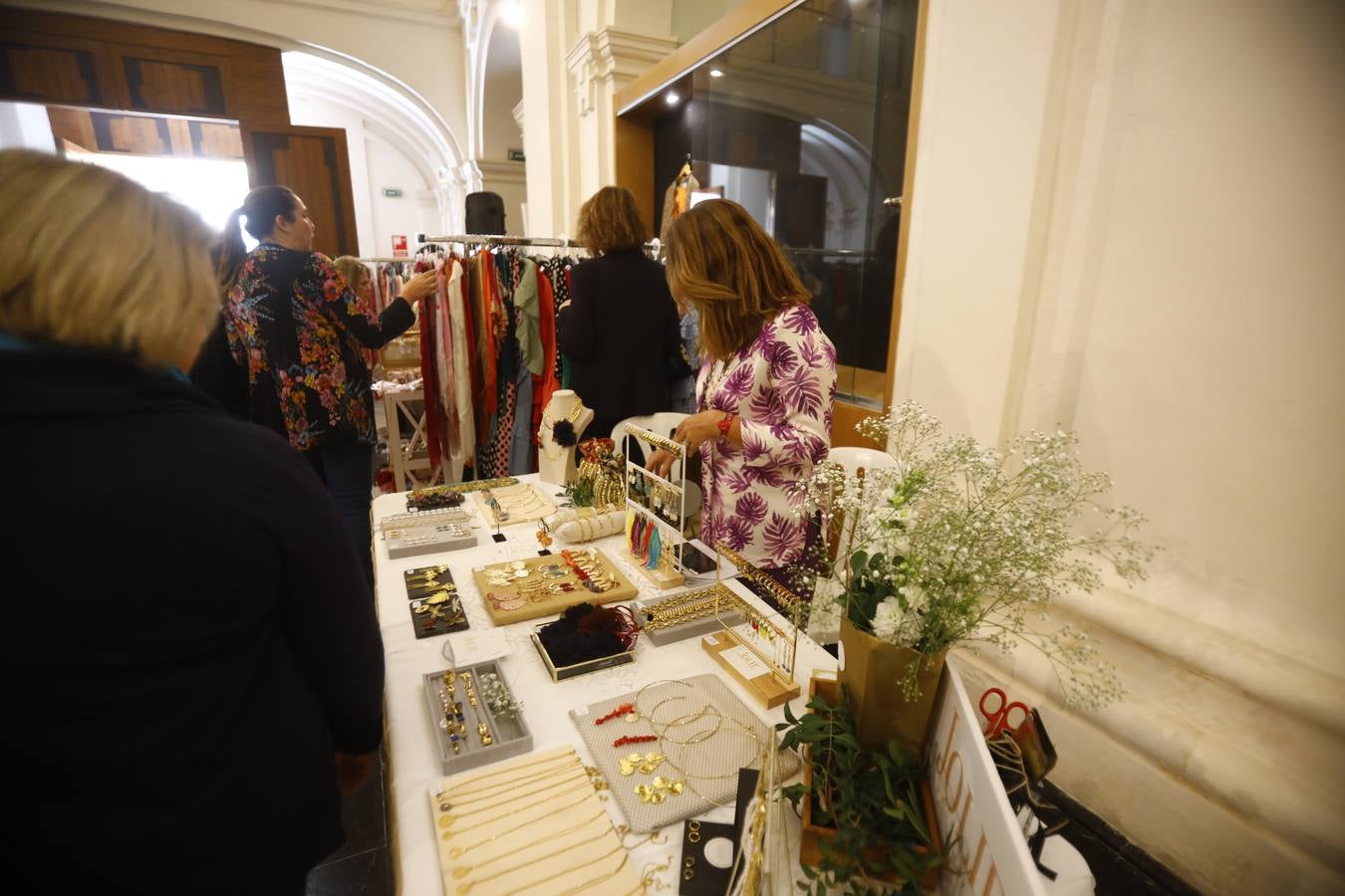 La inauguración del Baratillo de Adevida Córdoba, en imágenes