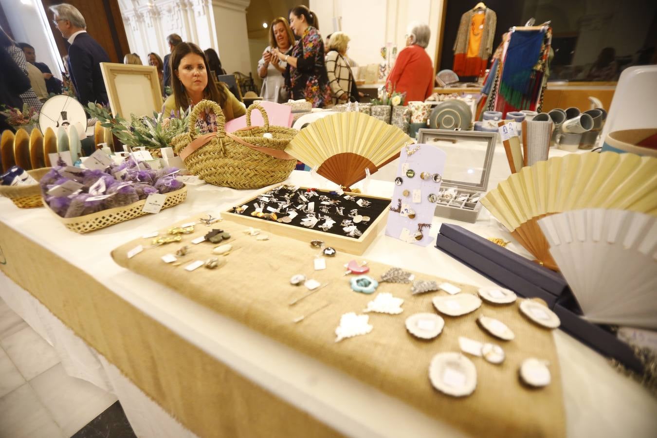 La inauguración del Baratillo de Adevida Córdoba, en imágenes