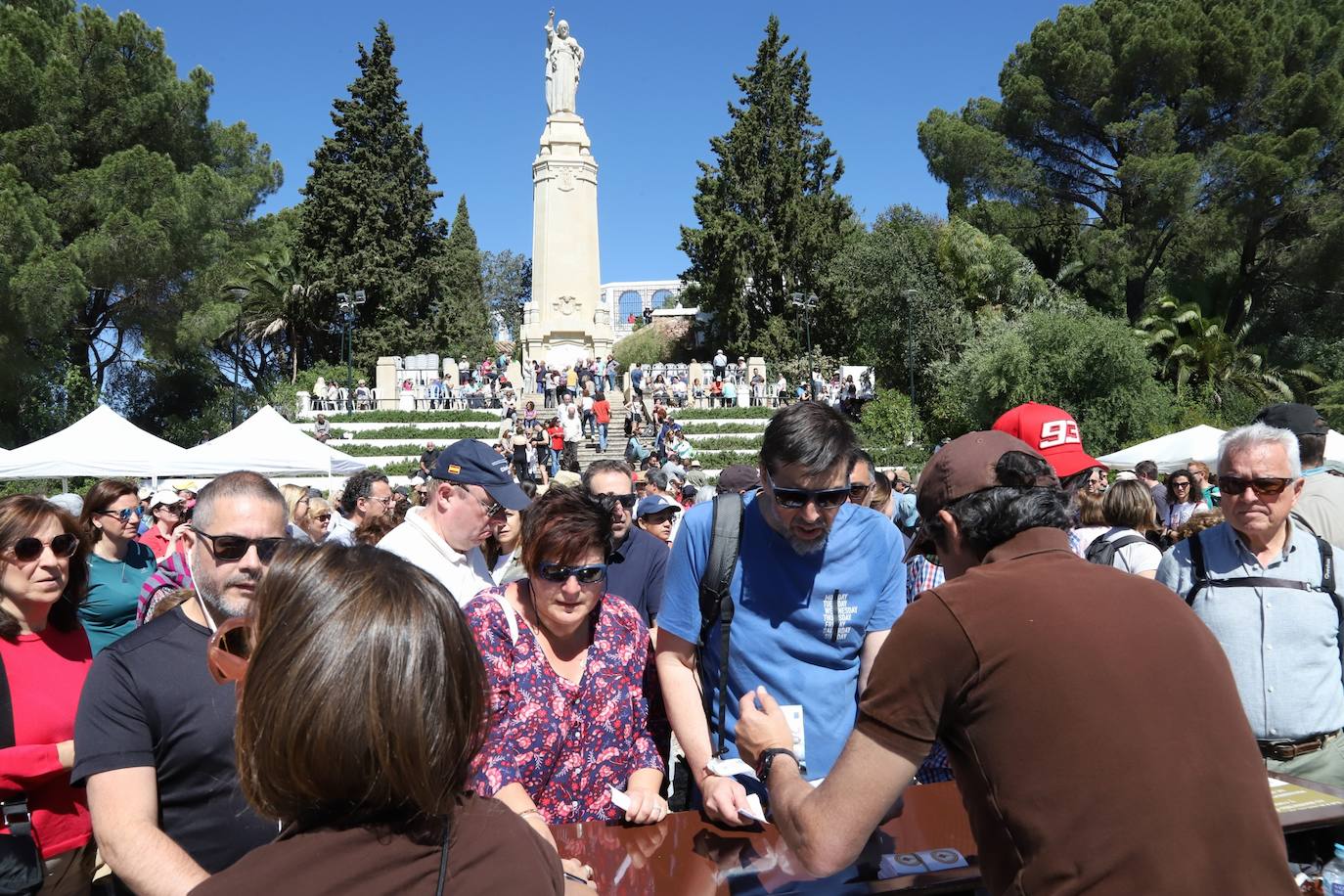 La tradición de las habas de las Ermitas de Córdoba, en imágenes
