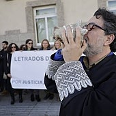 Una nueva huelga de funcionarios agrava el colapso en los juzgados