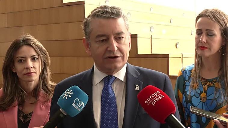 Sanz exige que cese la campaña de "bulos" sobre Doñana