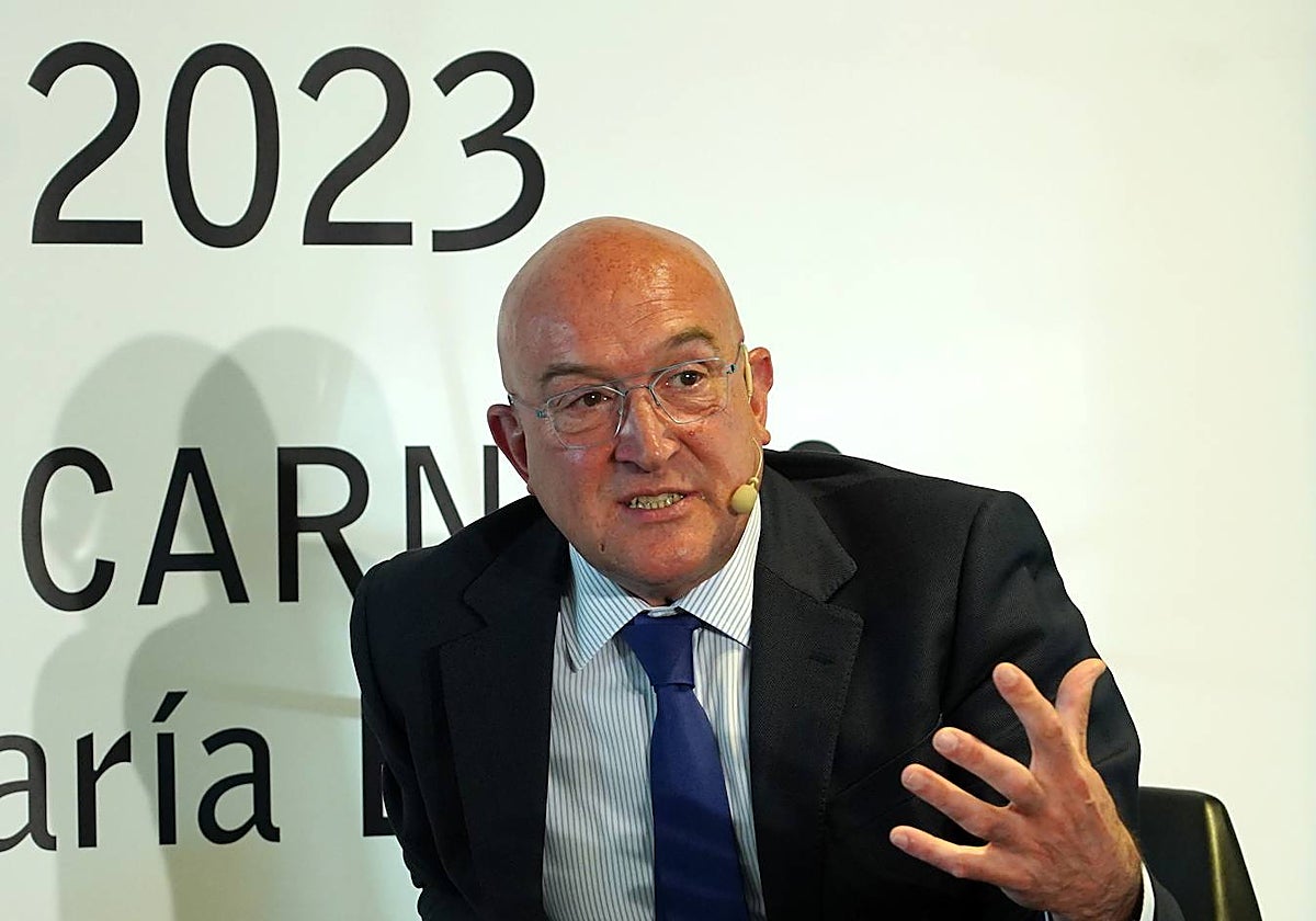 El candidato del PP a la Alcaldía de Valladolid, Jesús Julio Carnero