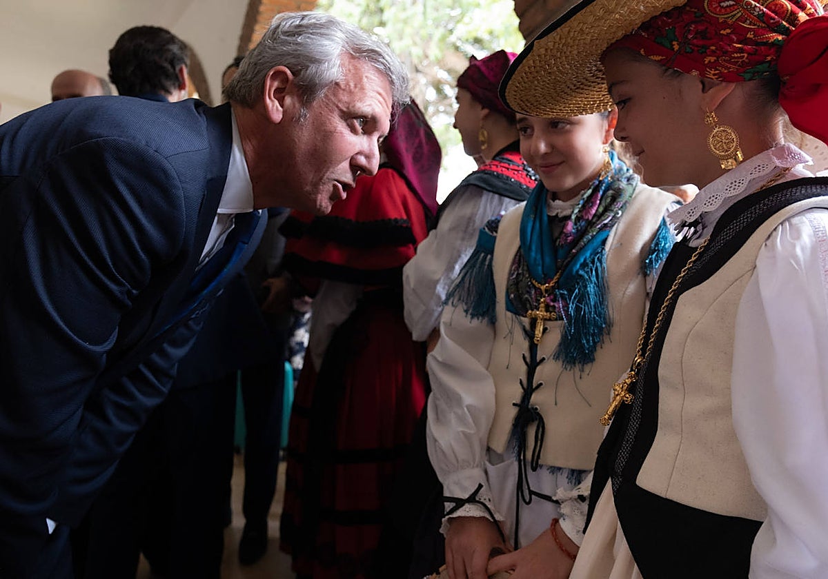Alfonso Rueda participa en la fiesta tradicional da Ramallosa en el Centro Galego de México, el pasado fin de semana