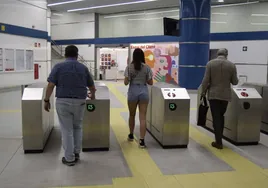 El Metro de Valencia permitirá acceder a sus estaciones con la tarjeta bancaria