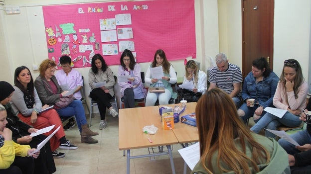 Tertulia dialógica con las familias del colegio Nuestra Señora de los Ángeles