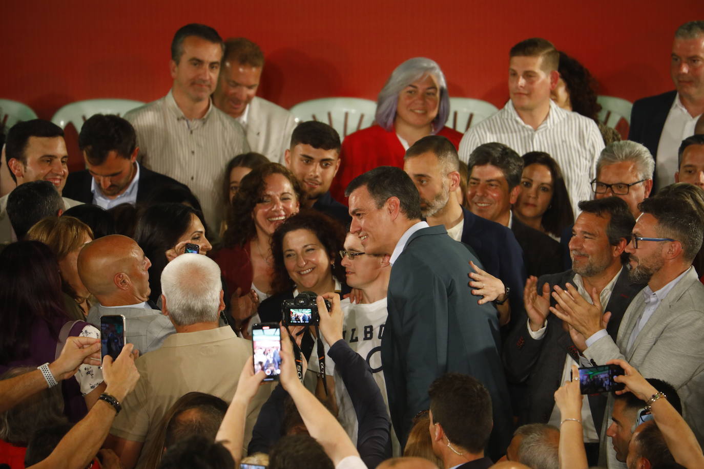 El acto de Pedro Sánchez en Córdoba, en imágenes