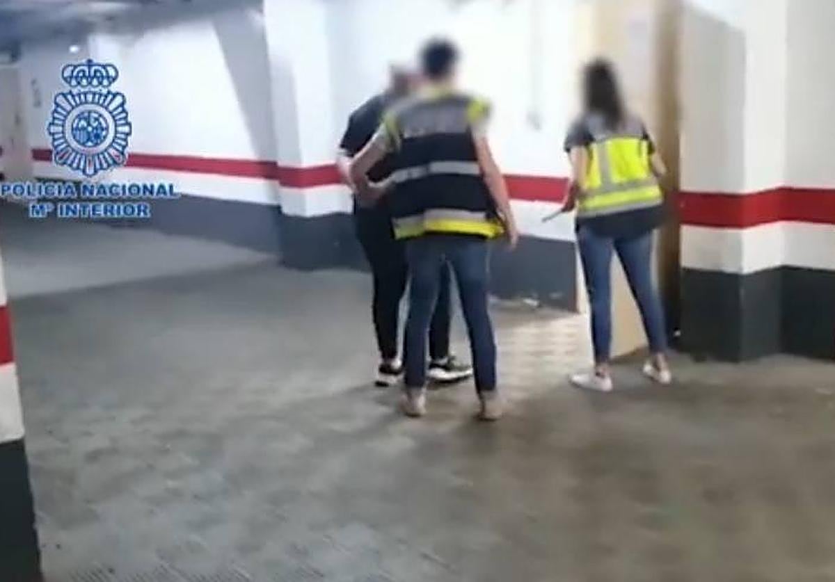 Acosador detenido por la Policía Nacional