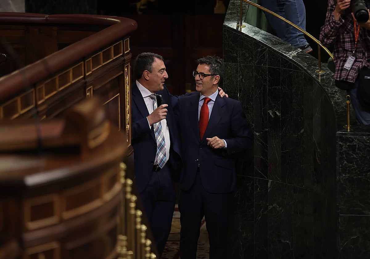 Aitor Esteban y Félix Bolaños, esta semana en el Congreso