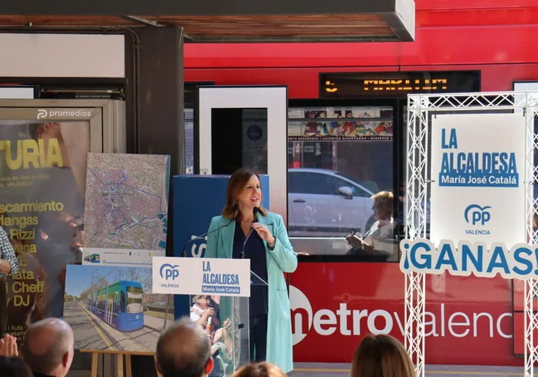 El PP propone dos líneas de metro nuevas, 8.000 plazas de aparcamiento y recuperar 15 líneas de EMT en Valencia