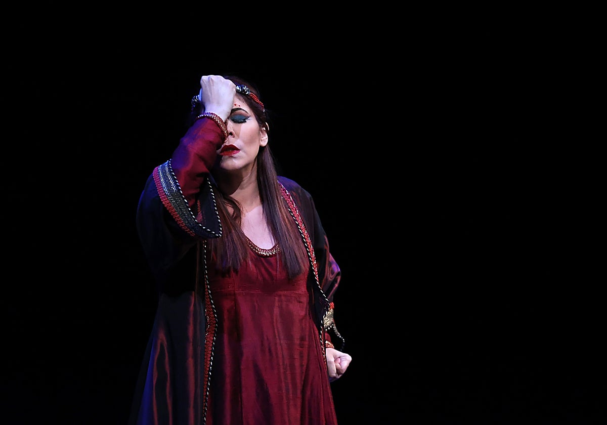 Un momento del ensayo de Aida, este miércoles en el Gran Teatro de Córdoba