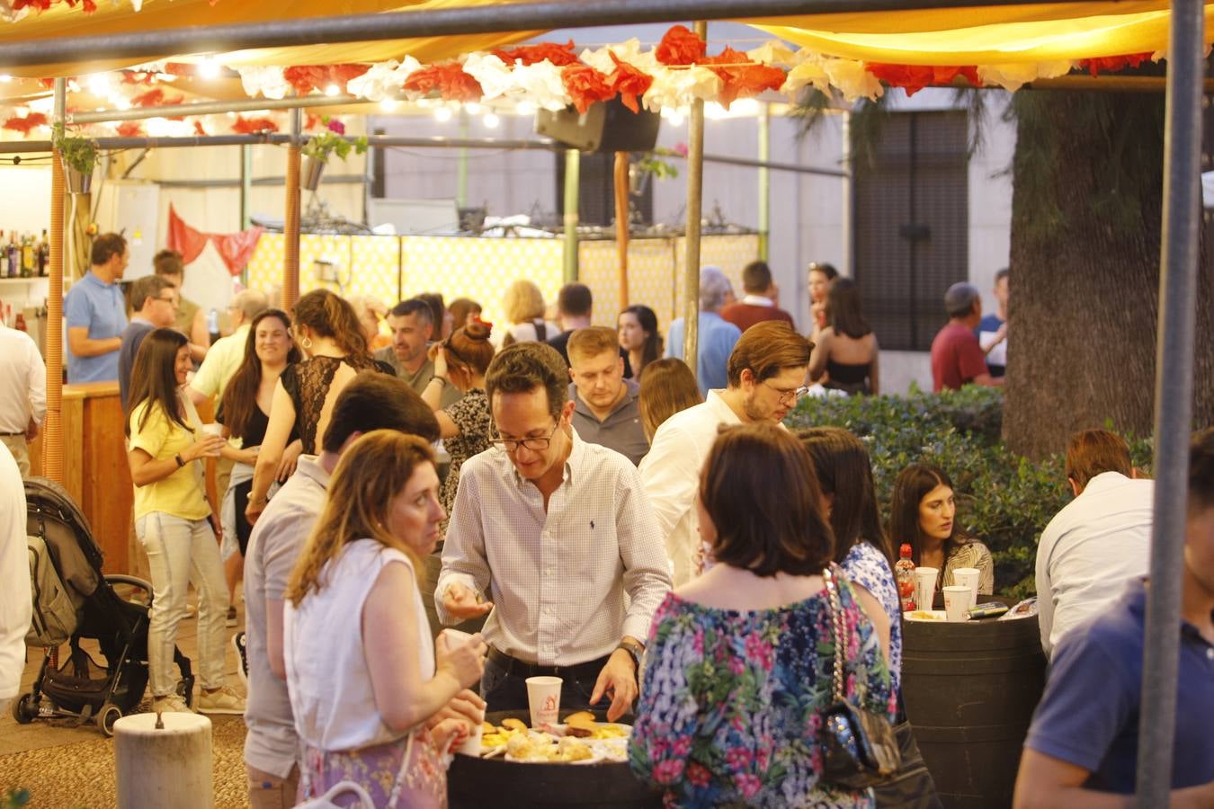 Cruces Córdoba 2023 | Ambiente de lujo en la primera noche de fiesta, en imágenes