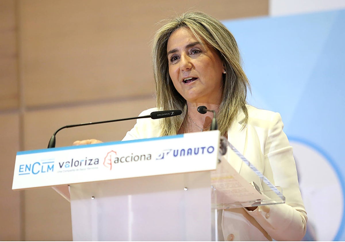 Milagros Tolón durante su intervención