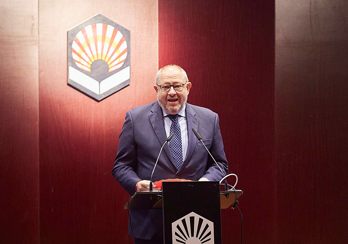 El rector de la Universidad de Córdoba, Manuel Torralbo, este viernes, en un acto