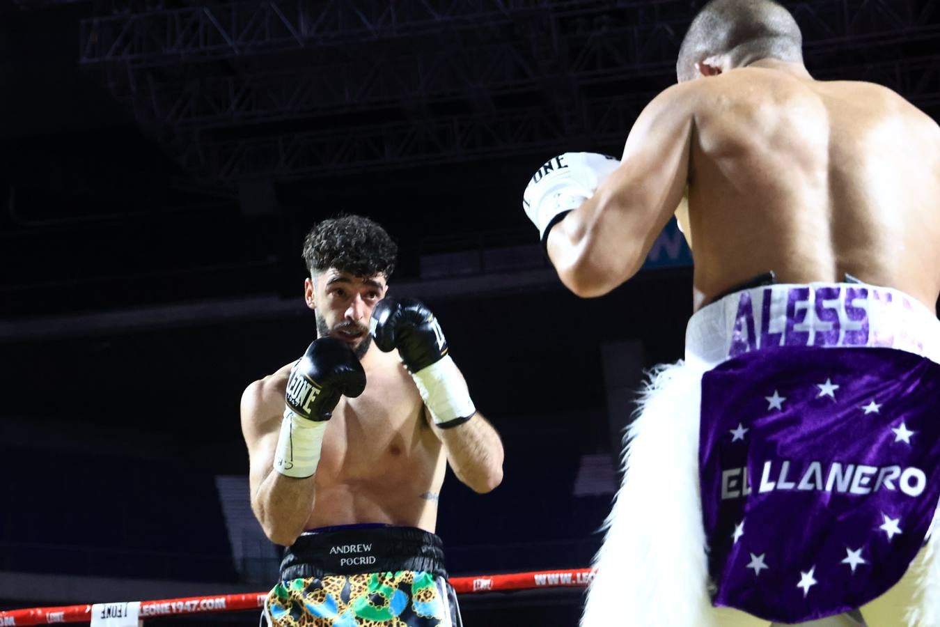 El combate ganador del cordobés José Luis Navarro &#039;El Cazador Jr.&#039; ante Ronny Landaeta, en imágenes