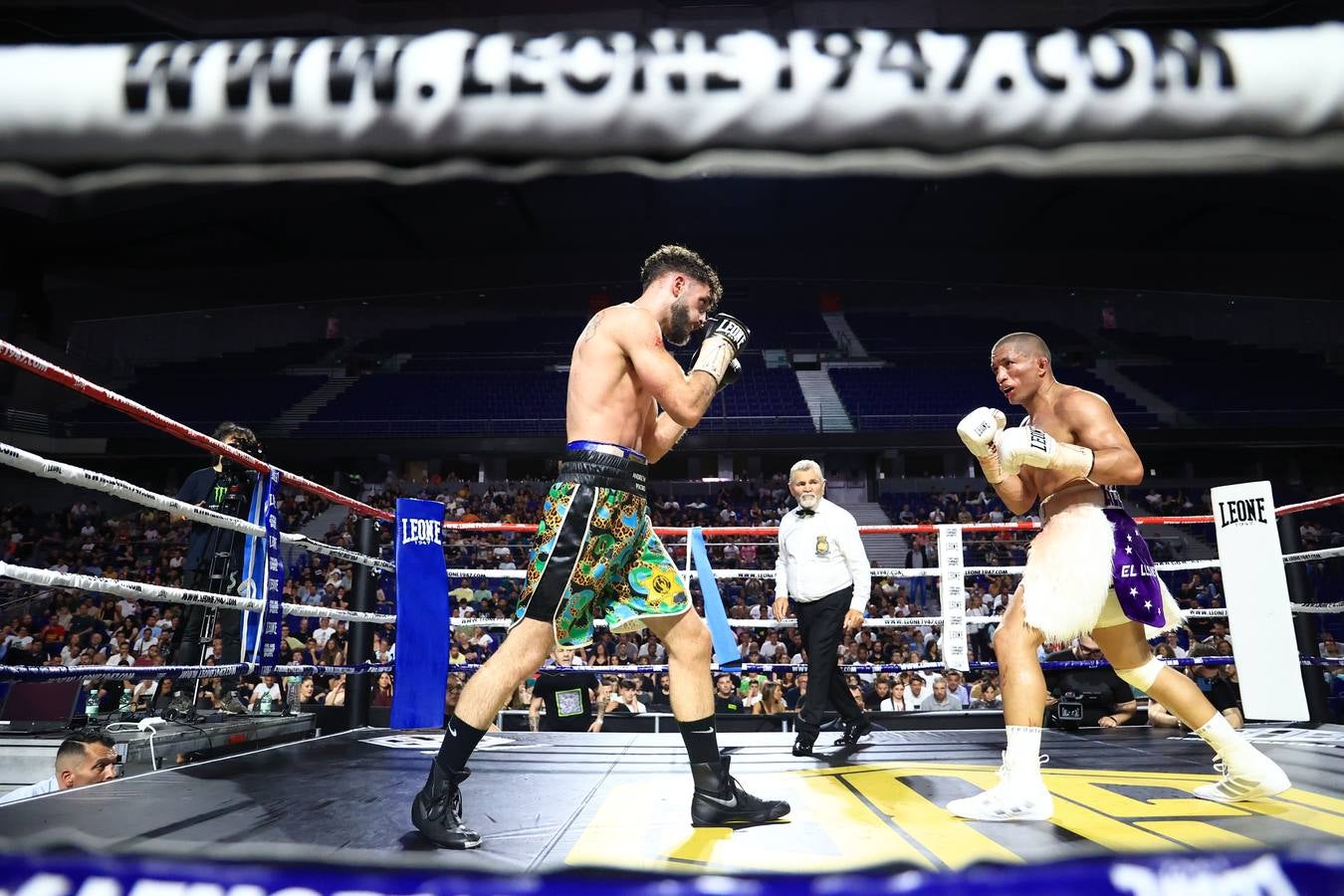 El combate ganador del cordobés José Luis Navarro &#039;El Cazador Jr.&#039; ante Ronny Landaeta, en imágenes