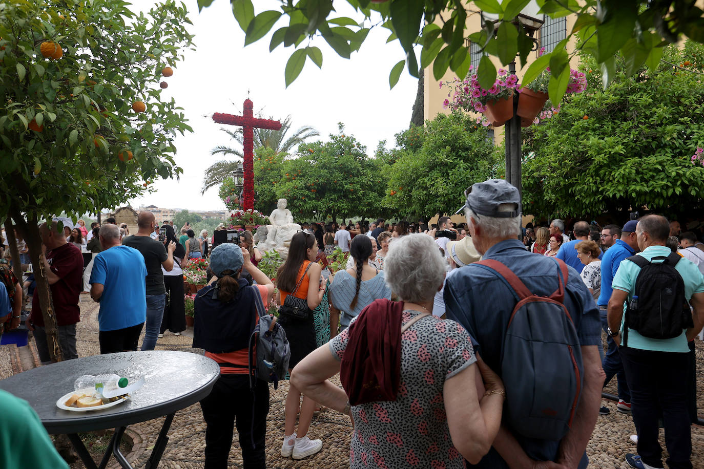 El impecable ambiente de las Cruces de Córdoba, en imágenes