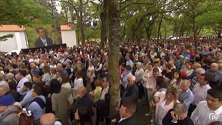 Feijóo lamenta que el Gobierno le "descalifique" pese a la "chapuza" del 'solo sí es sí'