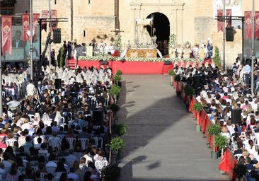 Broche de oro para el aniversario de la Virgen de Araceli de Lucena