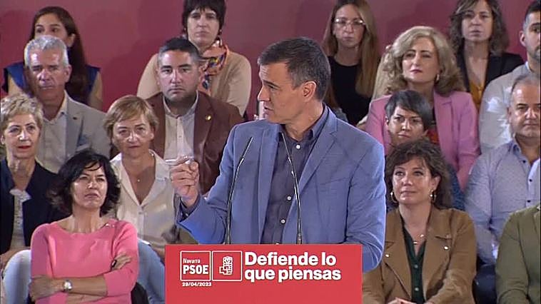 Sánchez dice que el "negacionismo" del PP y de Vox daña la reputación de España en Europa