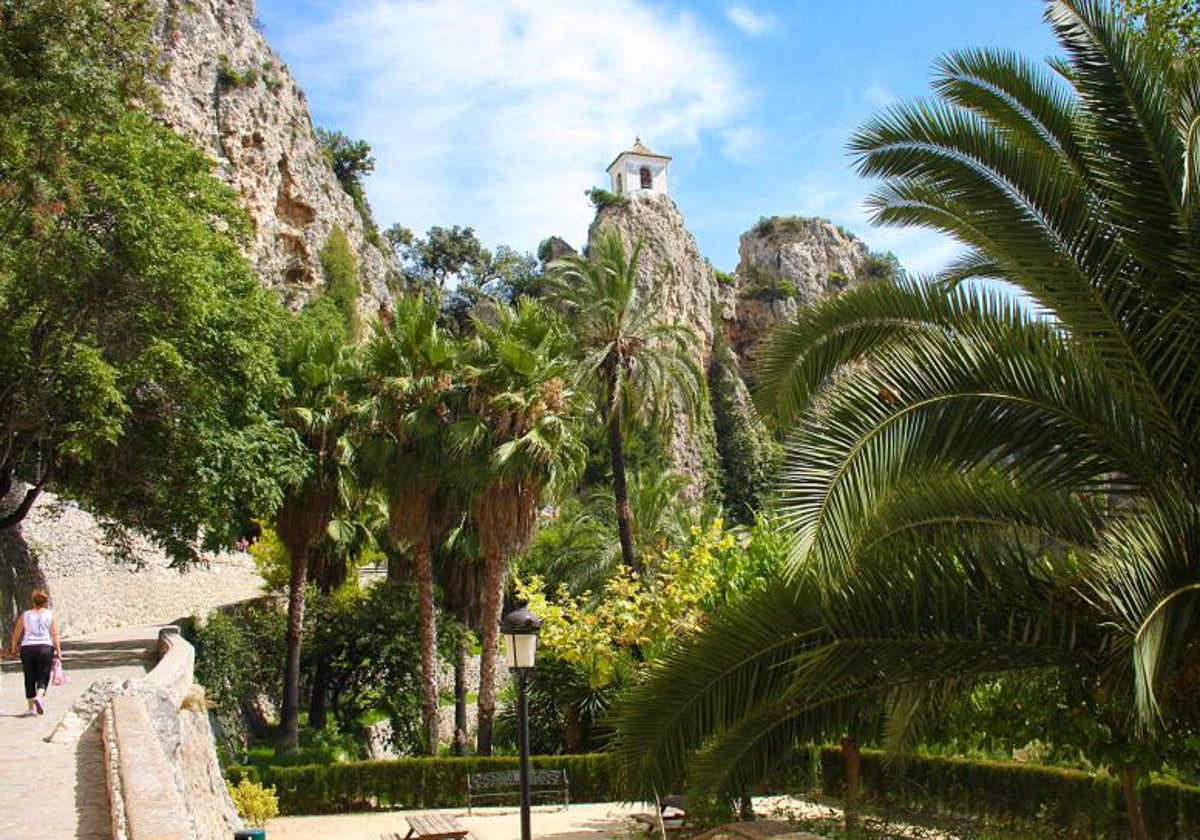 Acceso a Castell de Guadalest